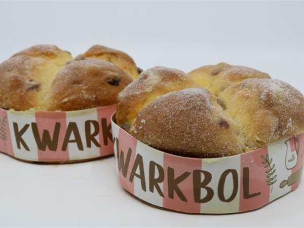 Kwarkbol